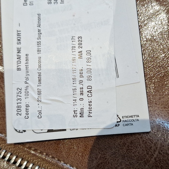 🆕️[6] "retro mini skirt " - Picture 6 of 8